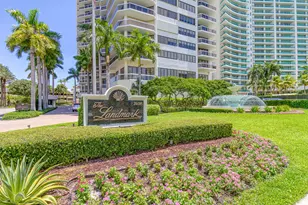 20185 E Country Club Dr, Miami, FL 33180 - Photo 53