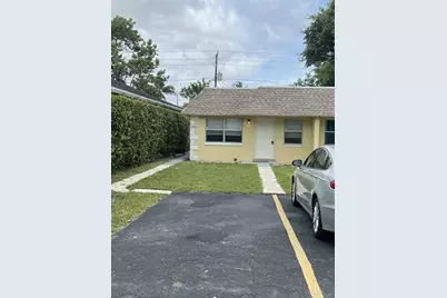 1335 NW 7th Terrace, Fort Lauderdale, FL 33311 - Photo 5