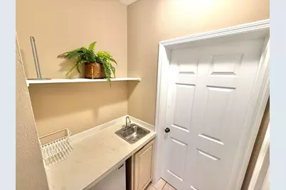 9895 Perfect Drive #B, Port Saint Lucie, FL 34986 - Photo 9