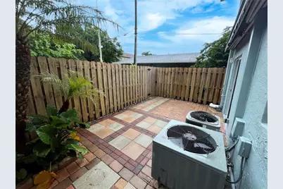 1460 NE 18th Street #104, Fort Lauderdale, FL 33305 - Photo 17