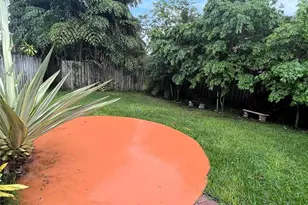 1460 NE 18th St, Fort Lauderdale, FL 33305 - Photo 25