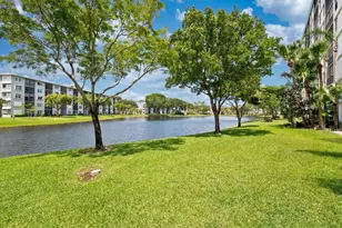 2215 Cypress Island Dr, Pompano Beach, FL 33069 - Photo 25
