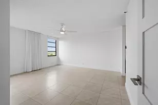 2215 Cypress Island Dr, Pompano Beach, FL 33069 - Photo 13