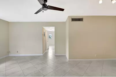 638 Snug Harbor Drive #E11, Boynton Beach, FL 33435 - Photo 11