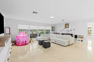 3870 N 31st Terrace, Hollywood, FL 33021 - Photo 13