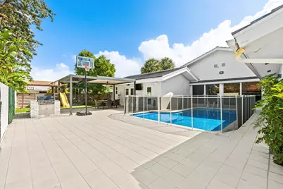 3870 N 31st Terrace, Hollywood, FL 33021 - Photo 21