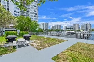 18011 Biscayne Blvd, Aventura, FL 33160 - Photo 39