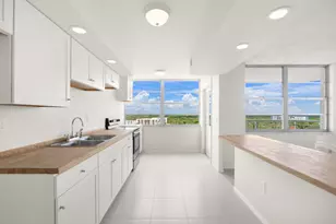 18011 Biscayne Blvd, Aventura, FL 33160 - Photo 3