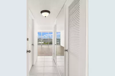 18011 Biscayne Boulevard #1704-1, Aventura, FL 33160 - Photo 13
