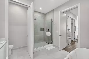 220 Lake Shore Dr, Lake Park, FL 33403 - Photo 31