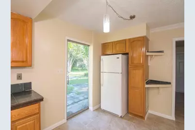 8604 Brookline Avenue, Fort Pierce, FL 34951 - Photo 5