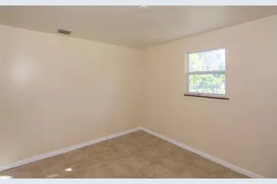 8604 Brookline Avenue, Fort Pierce, FL 34951 - Photo 15