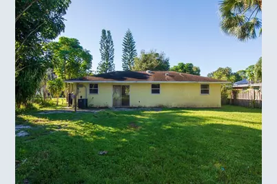 8604 Brookline Avenue, Fort Pierce, FL 34951 - Photo 31