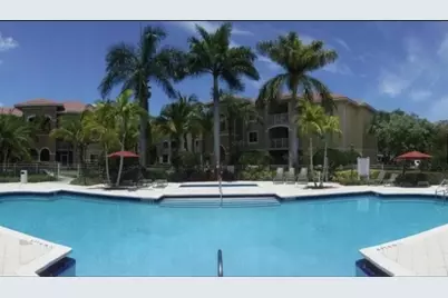6533 Emerald Dunes Drive #304, West Palm Beach, FL 33411 - Photo 5