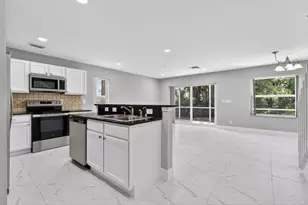 106 Fox Meadow Run, Jupiter, FL 33458 - Photo 9