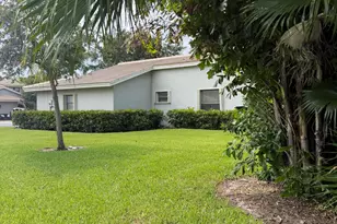 608 Northshore Dr, Deerfield Beach, FL 33442 - Photo 25