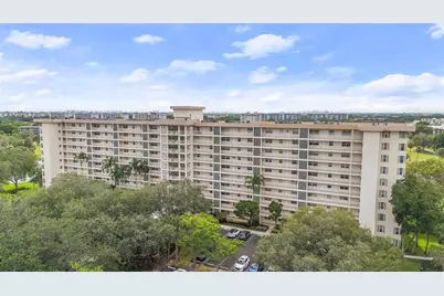 3520 Oaks Way #110, Pompano Beach, FL 33069 - Photo 49