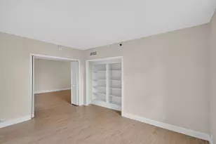 3520 Oaks Way, Pompano Beach, FL 33069 - Photo 27
