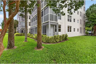 3520 Oaks Way #110, Pompano Beach, FL 33069 - Photo 39