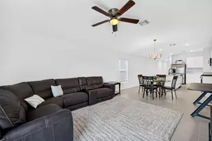 5876 NW Sweetwood Dr, Port Saint Lucie, FL 34987 - Photo 9