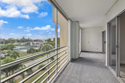 3590 Via Poinciana #501, Lake Worth, FL 33467 - Photo 19