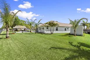 2091 SW Hobby Ct, Port Saint Lucie, FL 34953 - Photo 15