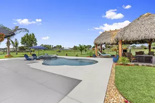 2091 SW Hobby Ct, Port Saint Lucie, FL 34953 - Photo 9