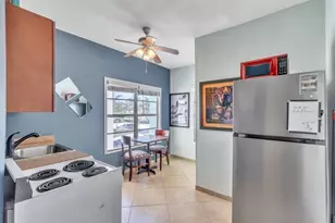 324 Indiana St, Hollywood, FL 33019 - Photo 15