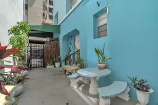 324 Indiana St, Hollywood, FL 33019 - Photo 5
