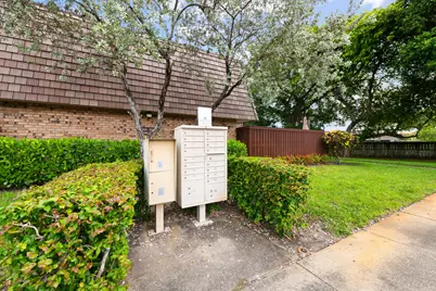 2512 SW 15th Street, Deerfield Beach, FL 33442 - Photo 29