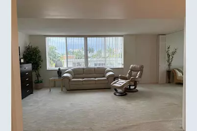 524 Orton Avenue #403, Fort Lauderdale, FL 33304 - Photo 1