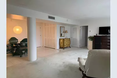 524 Orton Avenue #403, Fort Lauderdale, FL 33304 - Photo 5