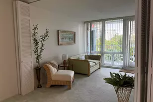 524 Orton Ave, Fort Lauderdale, FL 33304 - Photo 3