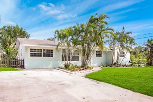 19185 SE Homewood Ave, Jupiter, FL 33469 - Photo 1