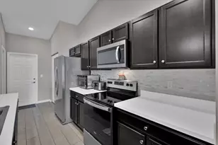 449 SE Whitmore Dr, Port Saint Lucie, FL 34984 - Photo 19