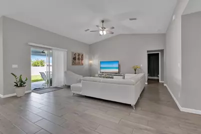 449 SE Whitmore Drive, Port Saint Lucie, FL 34984 - Photo 9