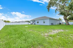 449 SE Whitmore Dr, Port Saint Lucie, FL 34984 - Photo 47