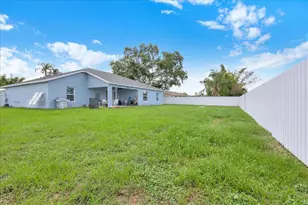 449 SE Whitmore Dr, Port Saint Lucie, FL 34984 - Photo 45