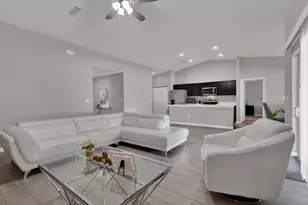 449 SE Whitmore Dr, Port Saint Lucie, FL 34984 - Photo 5