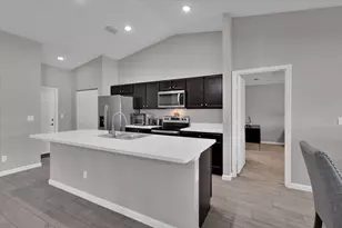 449 SE Whitmore Dr, Port Saint Lucie, FL 34984 - Photo 15