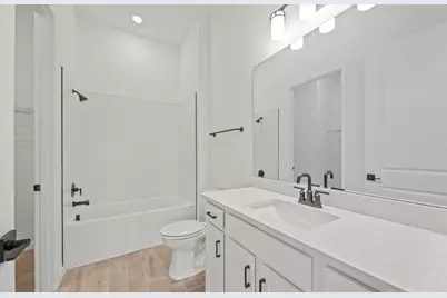 2107 Freemont Drive, Naples, FL 34120 - Photo 11