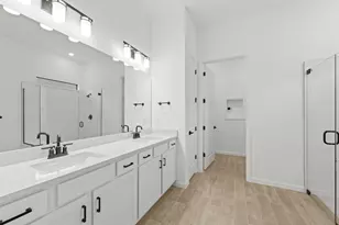 2107 Freemont Dr, Naples, FL 34120 - Photo 29