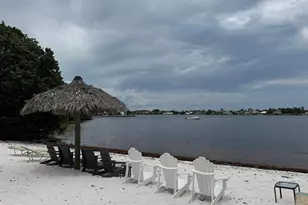 700 Scotia Dr, Hypoluxo, FL 33462 - Photo 1