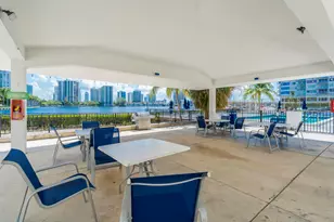 2780 NE 183rd St, Aventura, FL 33160 - Photo 33