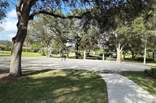 2927 Bogota Ave, Hollywood, FL 33026 - Photo 37