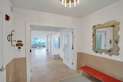 715 Bayshore Drive #902, Fort Lauderdale, FL 33304 - Photo 5