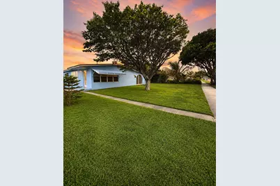 1310 Palm Beach Lakes Boulevard, West Palm Beach, FL 33401 - Photo 1