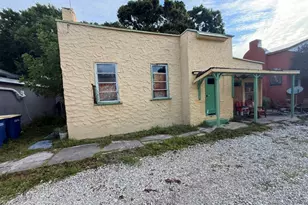 622 Texas Ct, Fort Pierce, FL 34950 - Photo 1