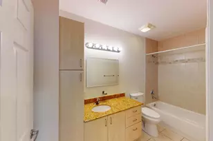 1610 Presidential Way, West Palm Beach, FL 33401 - Photo 23