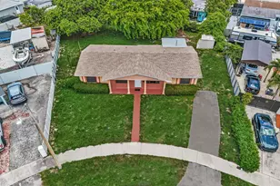 17032 NW 49th Ct, Opa Locka, FL 33055 - Photo 29